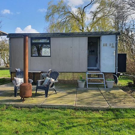 Pipowagen Het Sleephuis Rohel Exterior photo