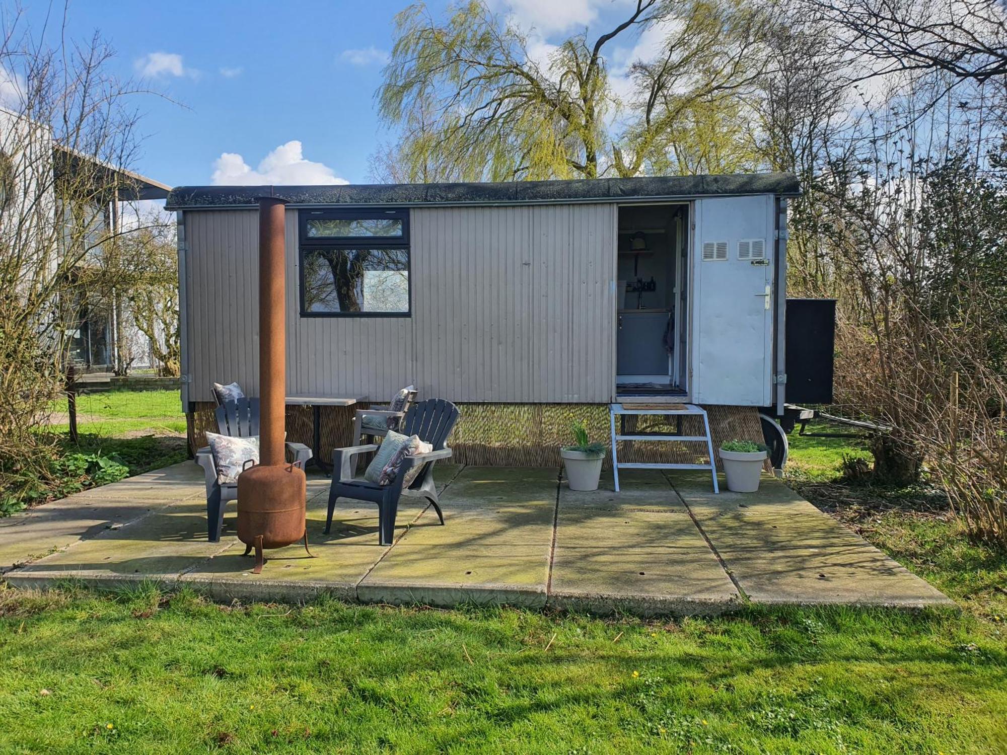 Pipowagen Het Sleephuis Rohel Exterior photo